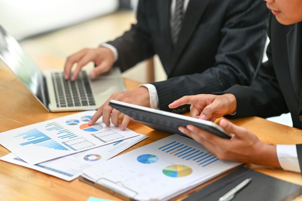 financial advisory 6