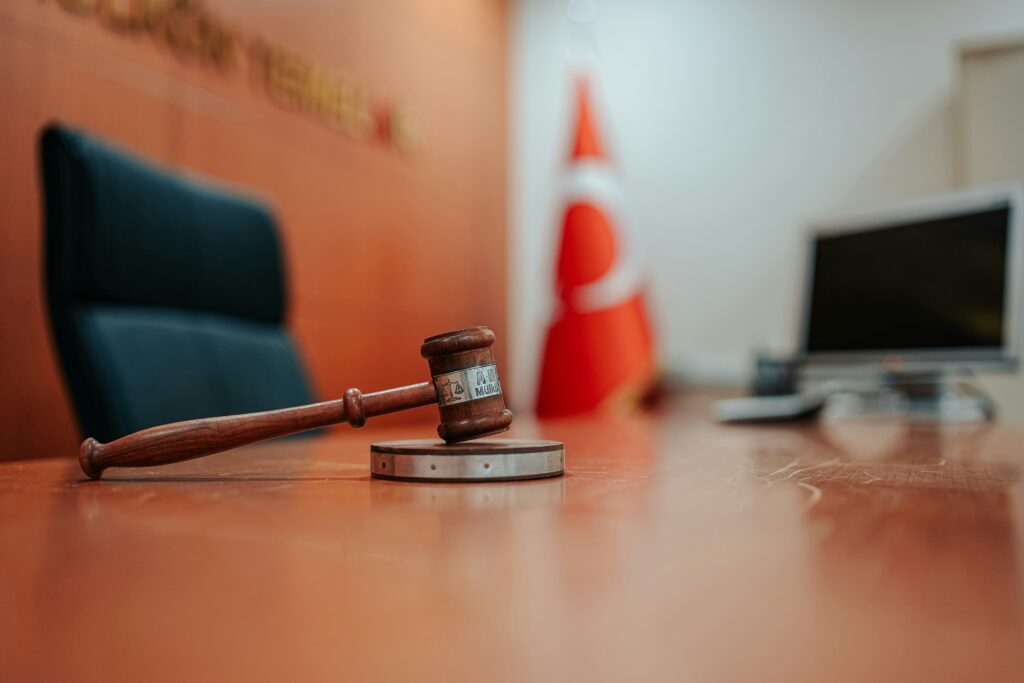 regulatory compliance lawyers 5